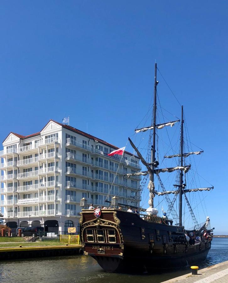 Apartamenty W Marina Royale Darlowko Buitenkant foto